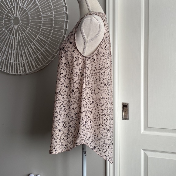 Maurices - Boho Peasant Girl Tank with Black Pleat & Floral Design - Picture 4 of 8